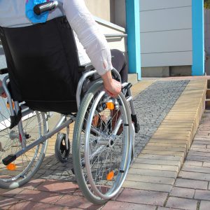 Як зробити пандус своїми руками для дому чи дачі