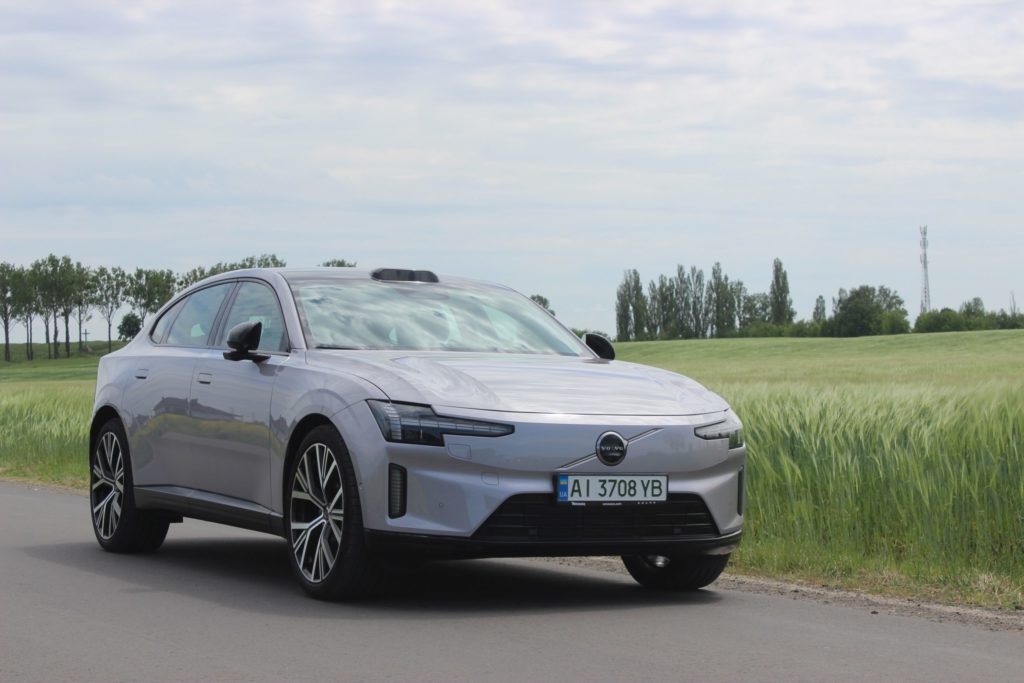 Авторинок України: топ-33 тисячі авто, які українці купували найчастіше за пів року