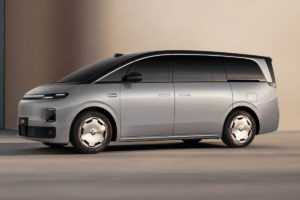 Leapmotor офіційно представила свій перший електричний мінівен