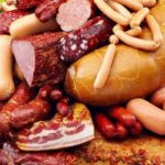 Чоловіча небезпека: топ продуктів, що на 30% підвищують ризик раку кишківника