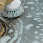 Як миттєво прочистити раковину на кухні та назавжди забути про неприємний запах: дієві лайфхаки